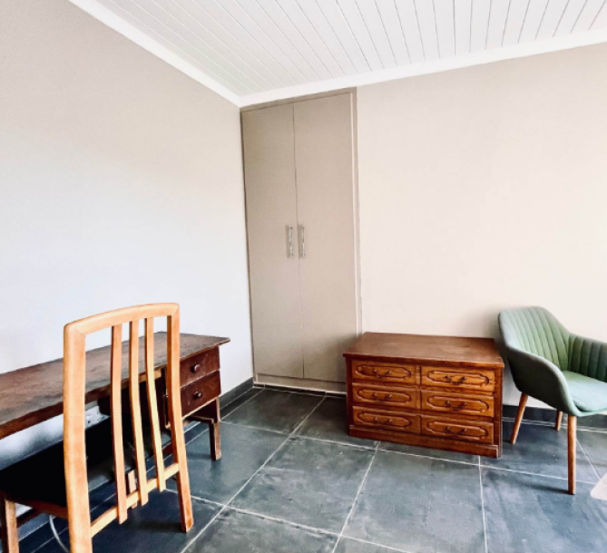 1 Bedroom House in Meyerspark-3