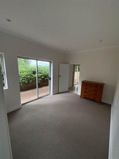 1 Bed Garden Cottage in Constantia Hill Estate