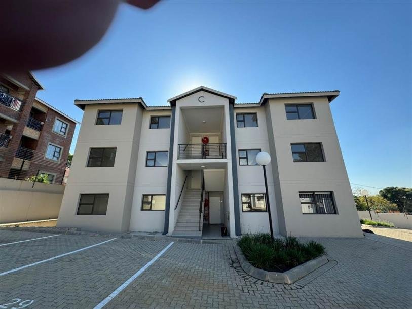 2 Bedroom Apartment in Risidale-0