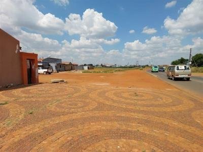 1 Bed Apartment in Protea Glen