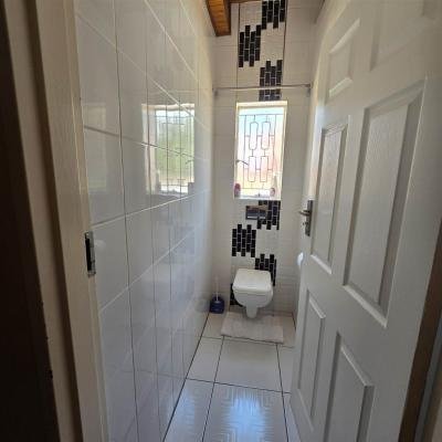 4 Bed House in Royldene