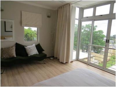 1 Bed Apartment in Morningside