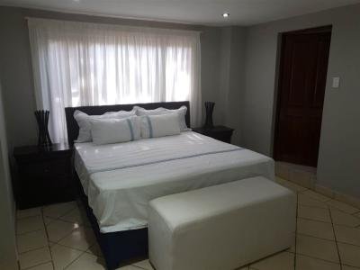 1 Bed Apartment in Johannesburg Central and CBD