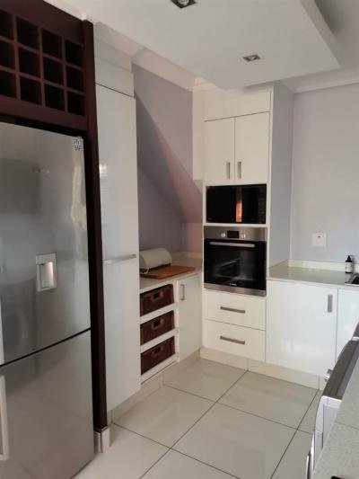 3 Bedroom Duplex in Musgrave