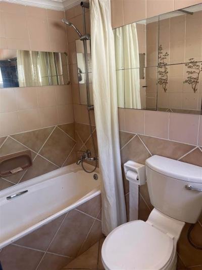 1 Bed Garden Cottage in Johannesburg Central and CBD