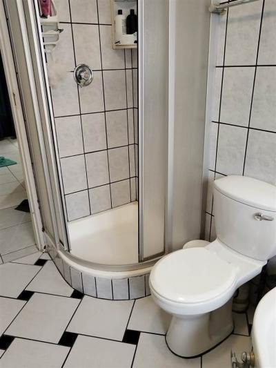 3 Bed House in Queensburgh Central