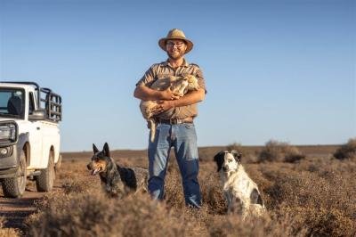 9 130 ha Farm in Victoria West