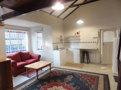 1 Bedroom Garden Cottage in Parkview