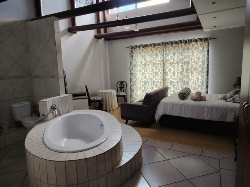 3 Bed Duplex in Humewood-8