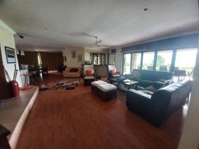 5 Bedroom House in Cathkin Park