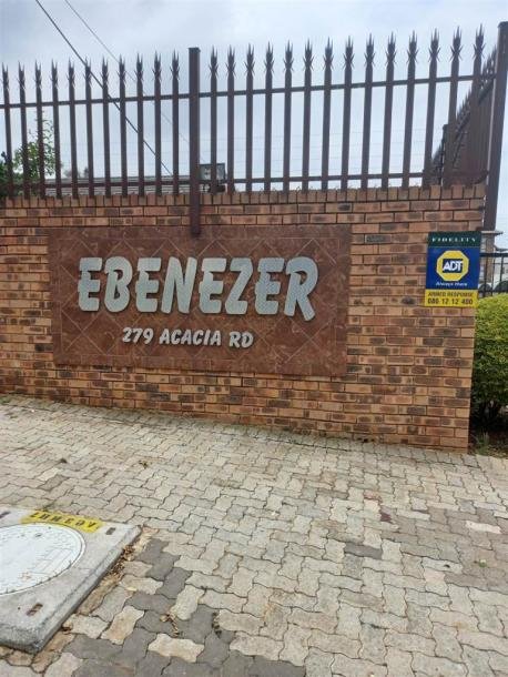 2 Bed Apartment in Blackheath-14