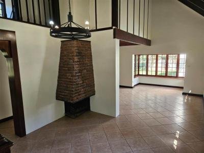 4 Bedroom House in Forest Hills