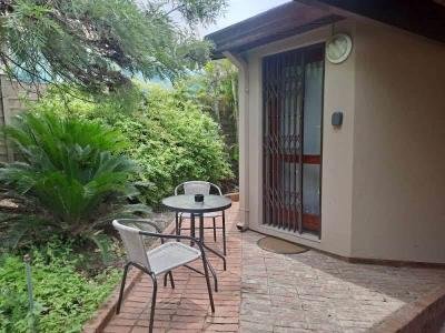4 Bed House in Middelpos