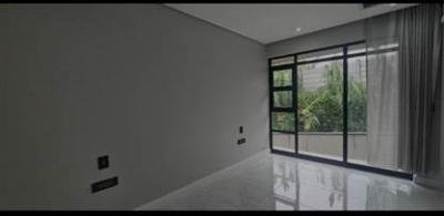 4 Bedroom Penthouse in Musgrave