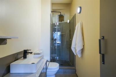 1 Bed Apartment in Foreshore