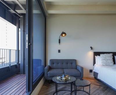 1 Bed Apartment in Foreshore