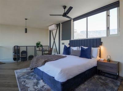 1 Bed Apartment in Foreshore