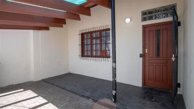 3 Bedroom House in Observatory