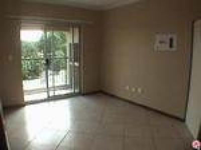 2 Bed Apartment in Ferndale