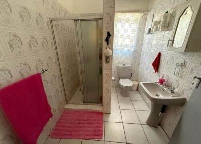 4 Bed House in Upington