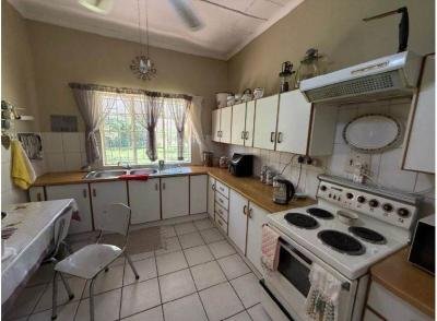 4 Bed House in Upington