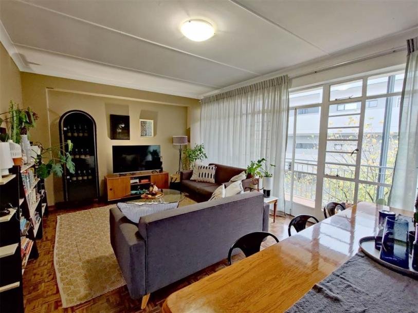 2 Bedroom Flat in Linden Ext-1