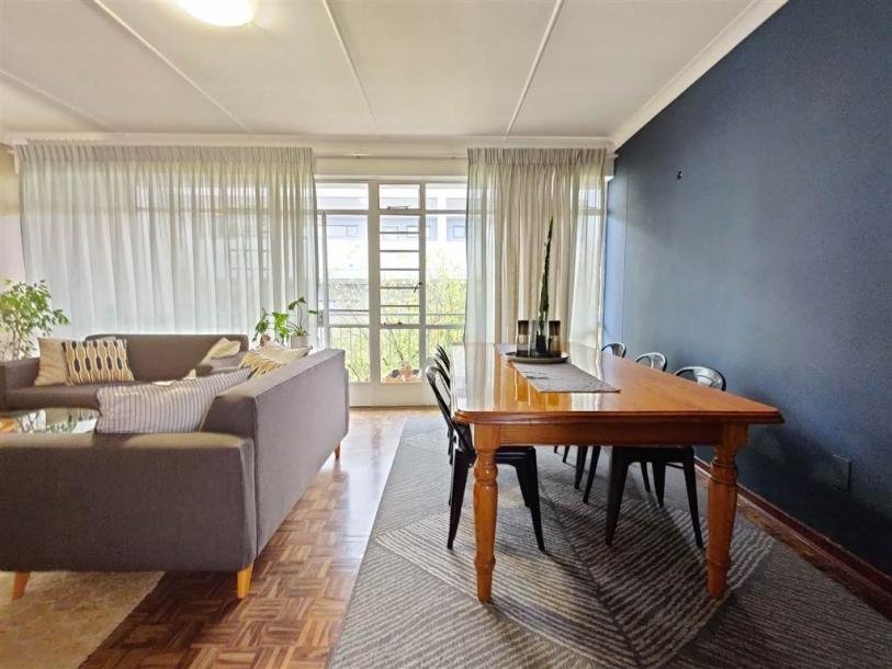 2 Bedroom Flat in Linden Ext-2