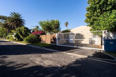 5 Bedroom House in The Vines