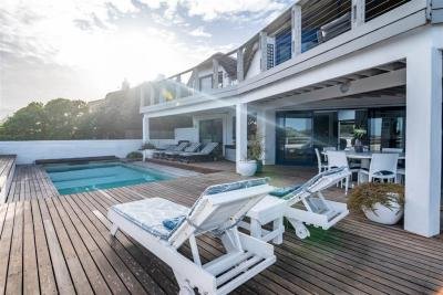 4 Bedroom House in Kommetjie