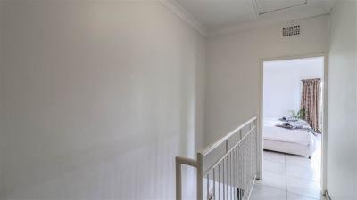 2 Bed Duplex in Robindale-18