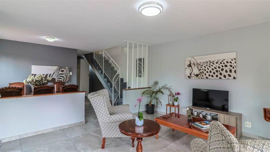 2 Bed Duplex in Robindale-0