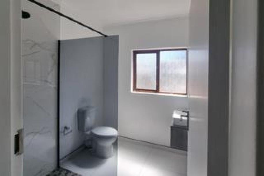 2 Bedroom Townhouse for Sale in Essenwood-10