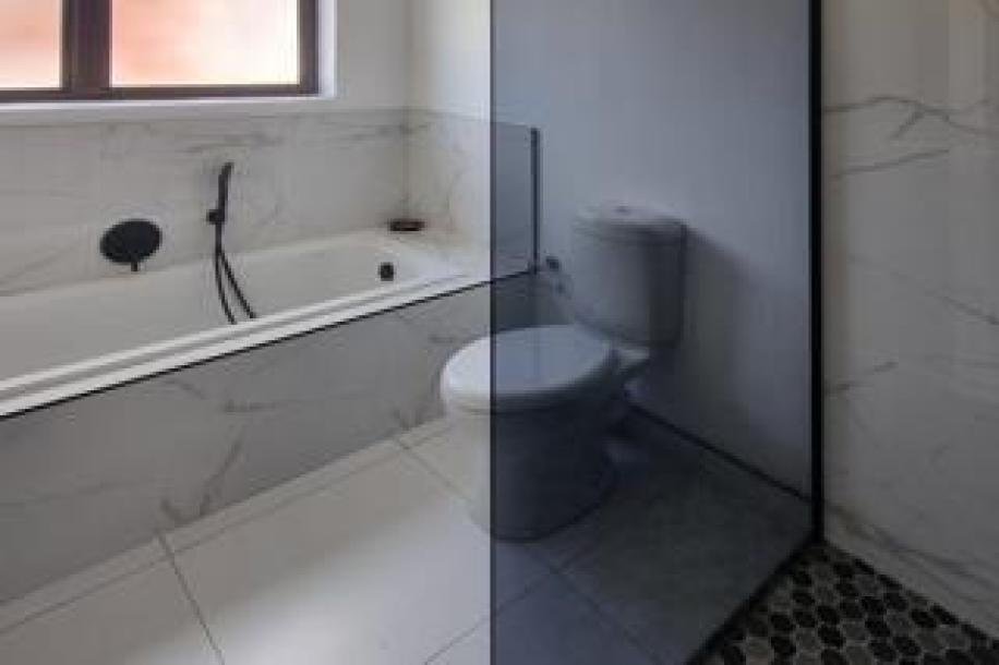 2 Bedroom Townhouse for Sale in Essenwood-12