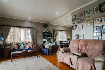 3 Bedroom House in Northdene