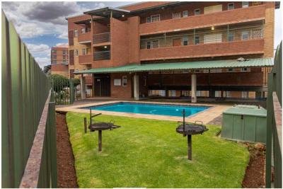 2 Bedroom Flat in Braamfontein Werf
