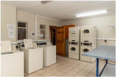 2 Bedroom Flat in Braamfontein Werf