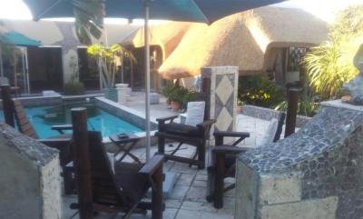 2 Bed Cluster in Bloubergstrand