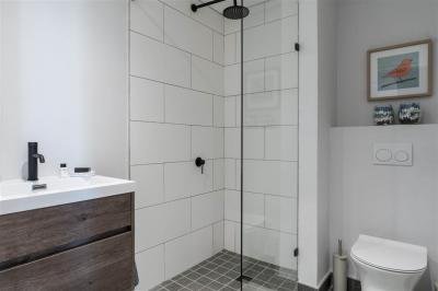 2 Bedroom Apartment in Muizenberg