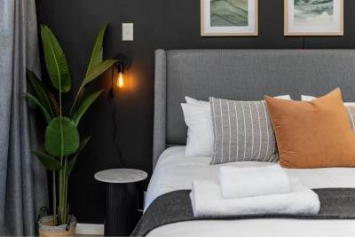 1 Bedroom Apartment in Green Point
