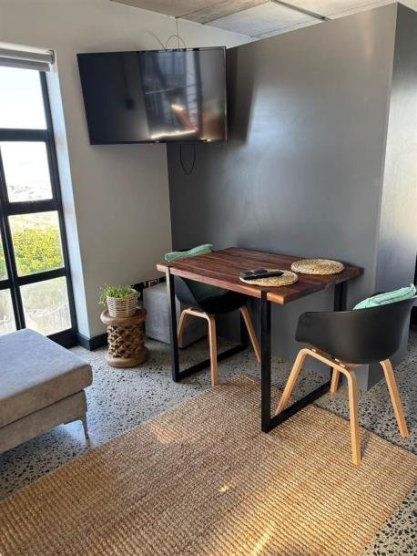 Studio apartment in West Beach-9