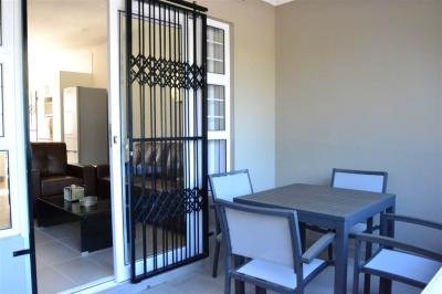 2 Bed Flat in Greenwood Park