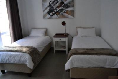 2 Bed Flat in Greenwood Park