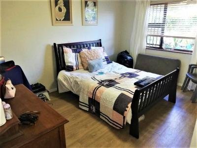 2 Bed Flat in Bloubergstrand