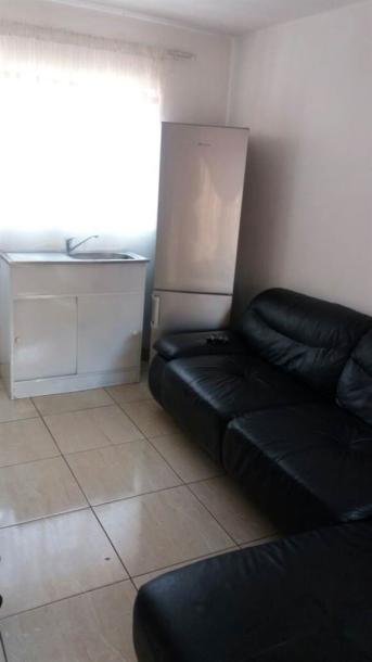 Studio apartment in Protea North-1