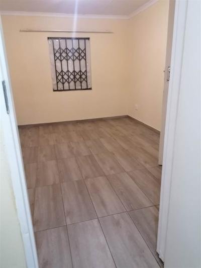 3 Bed House in Protea Glen