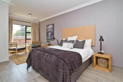 3 Bed Townhouse in Ferndale