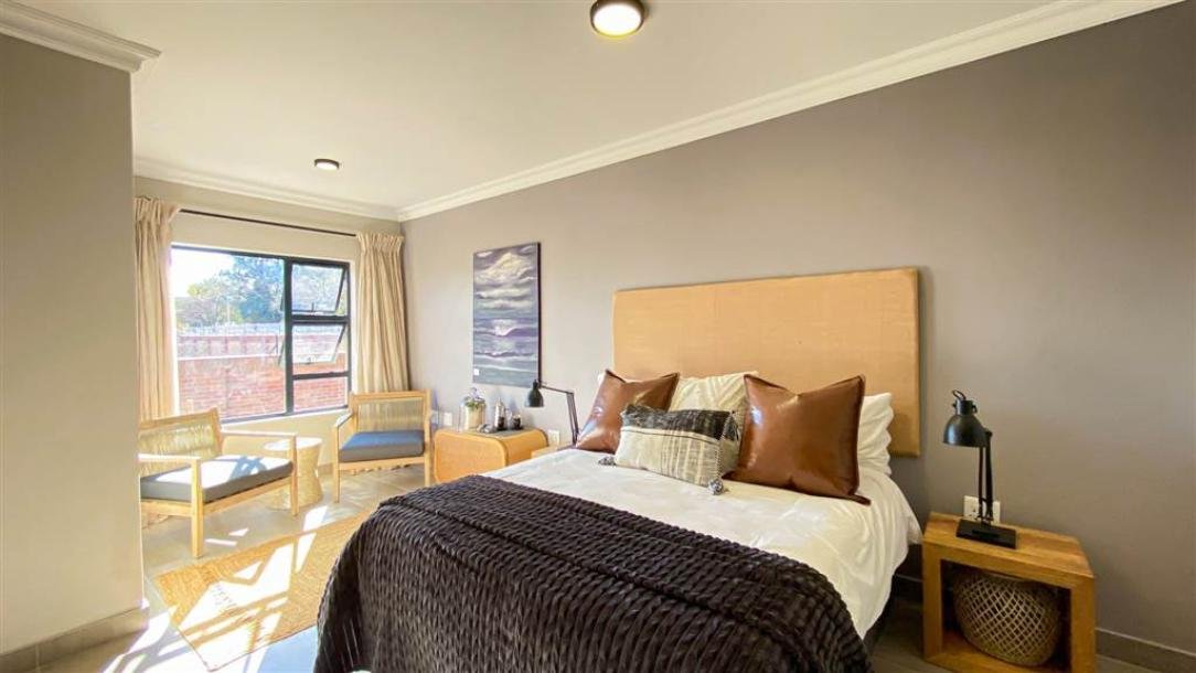 3 Bed Townhouse in Ferndale-13