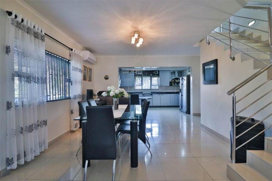 20 Bed House in Durban North-9