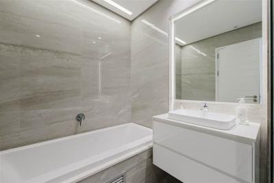 3 Bedroom Apartment in Melrose Estate