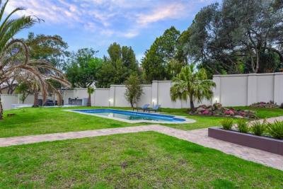 2 Bedroom House in Bryanston